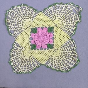 Crochet Doily Flower Centerpiece Accent Table Decor Handmade Lace Pink‎ Yellow
